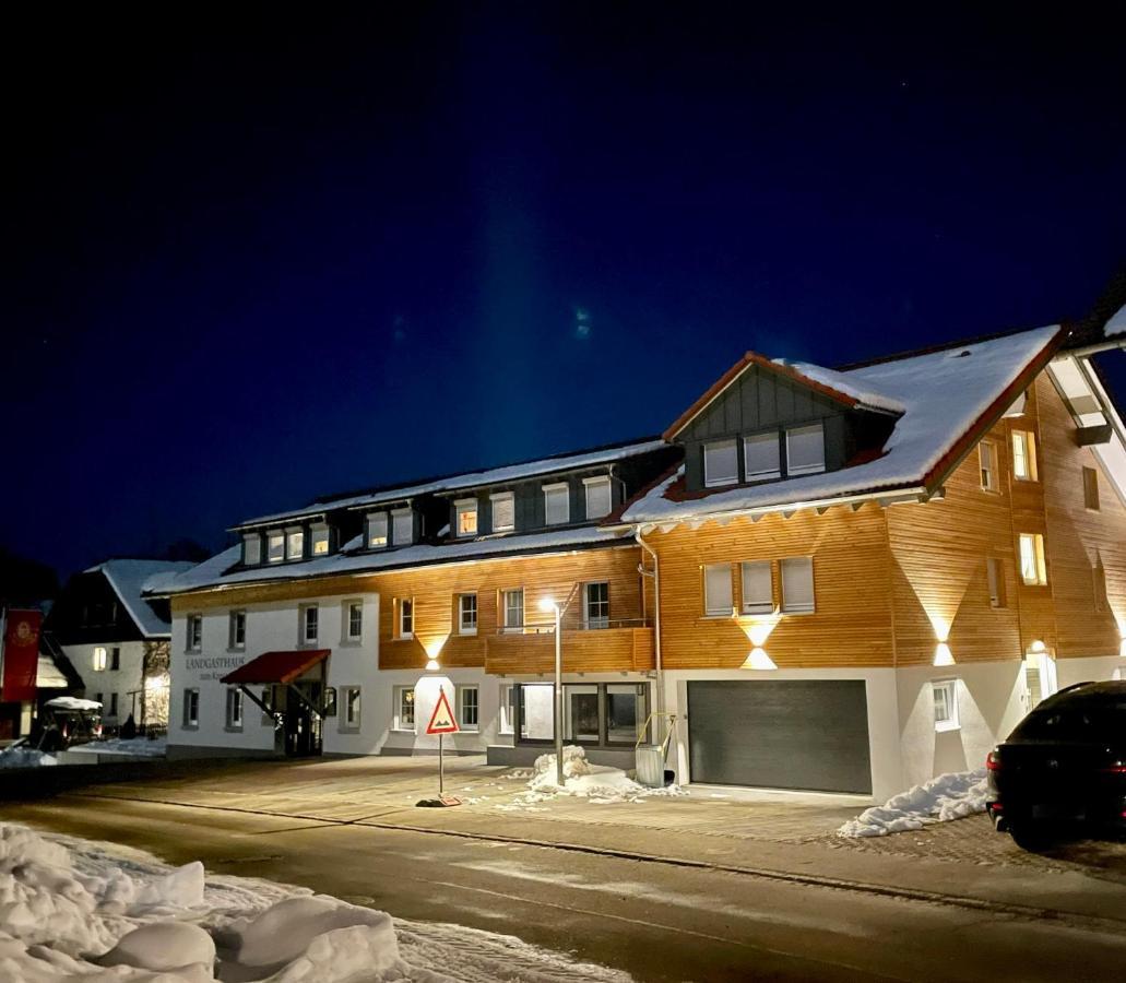 Landgasthaus Zum Kreuz Gbr 이스니임알가우 외부 사진